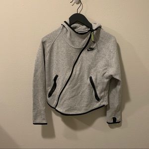 Nike women’s zip up jacket